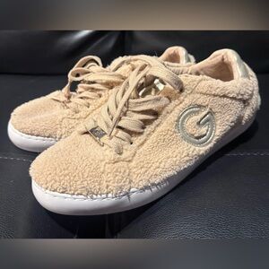 GBG Los Angeles Beige Faux Fur Shoes